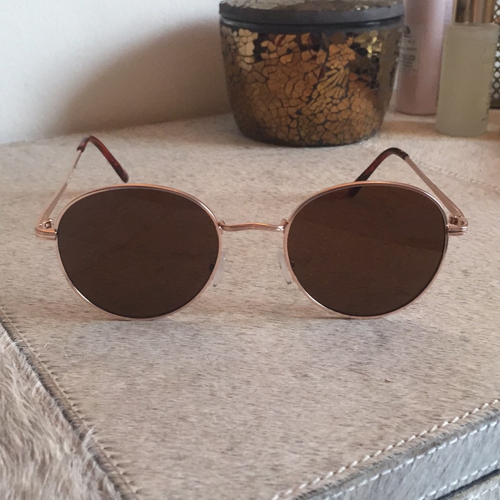Round Sunglasses